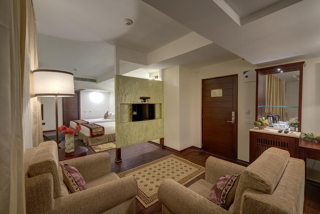 The Fern Residency Galaxy Mall Burnpur Kamer foto